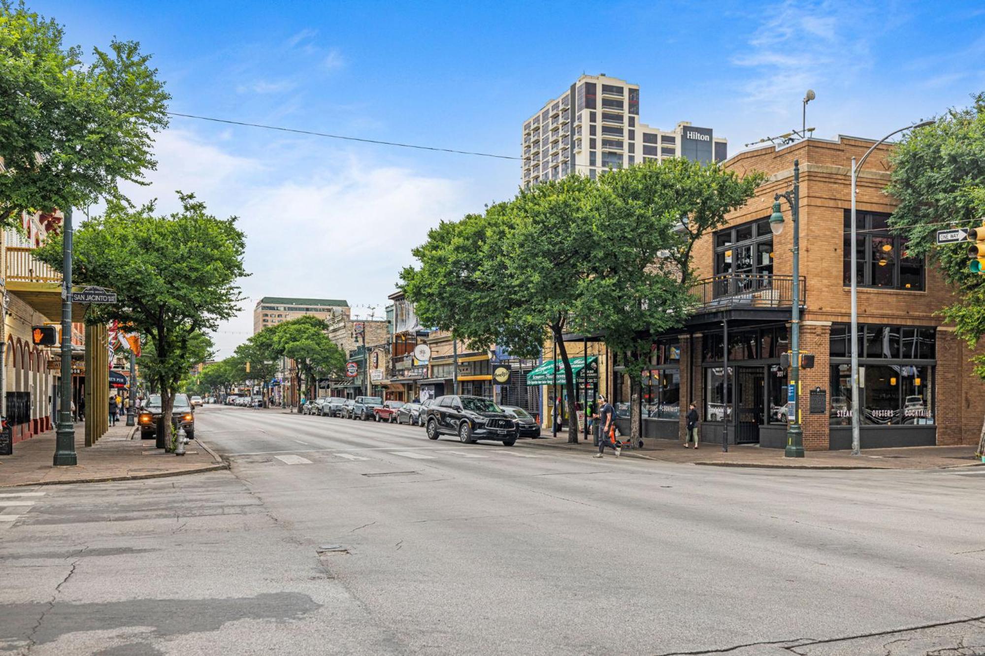 Littlefield Lofts, Hosted By Placemakr - 6Th St Austin Esterno foto